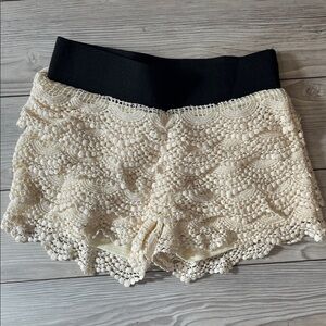 Wet Seal Cream Lace High Waist Shorts